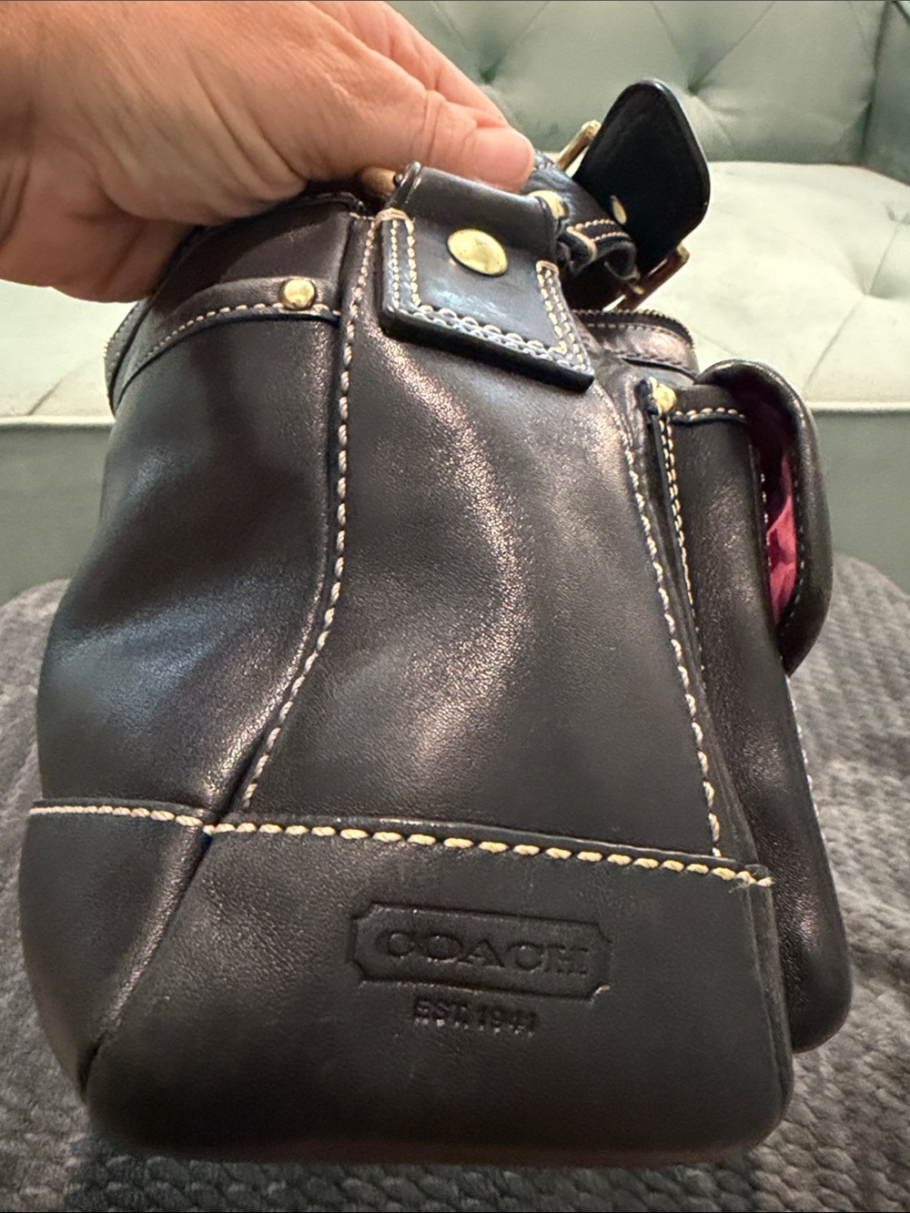 Coach Black Leather Shoulder Bag with Gold-Tone Turn-Lock Pockets - Picture 5 of 9